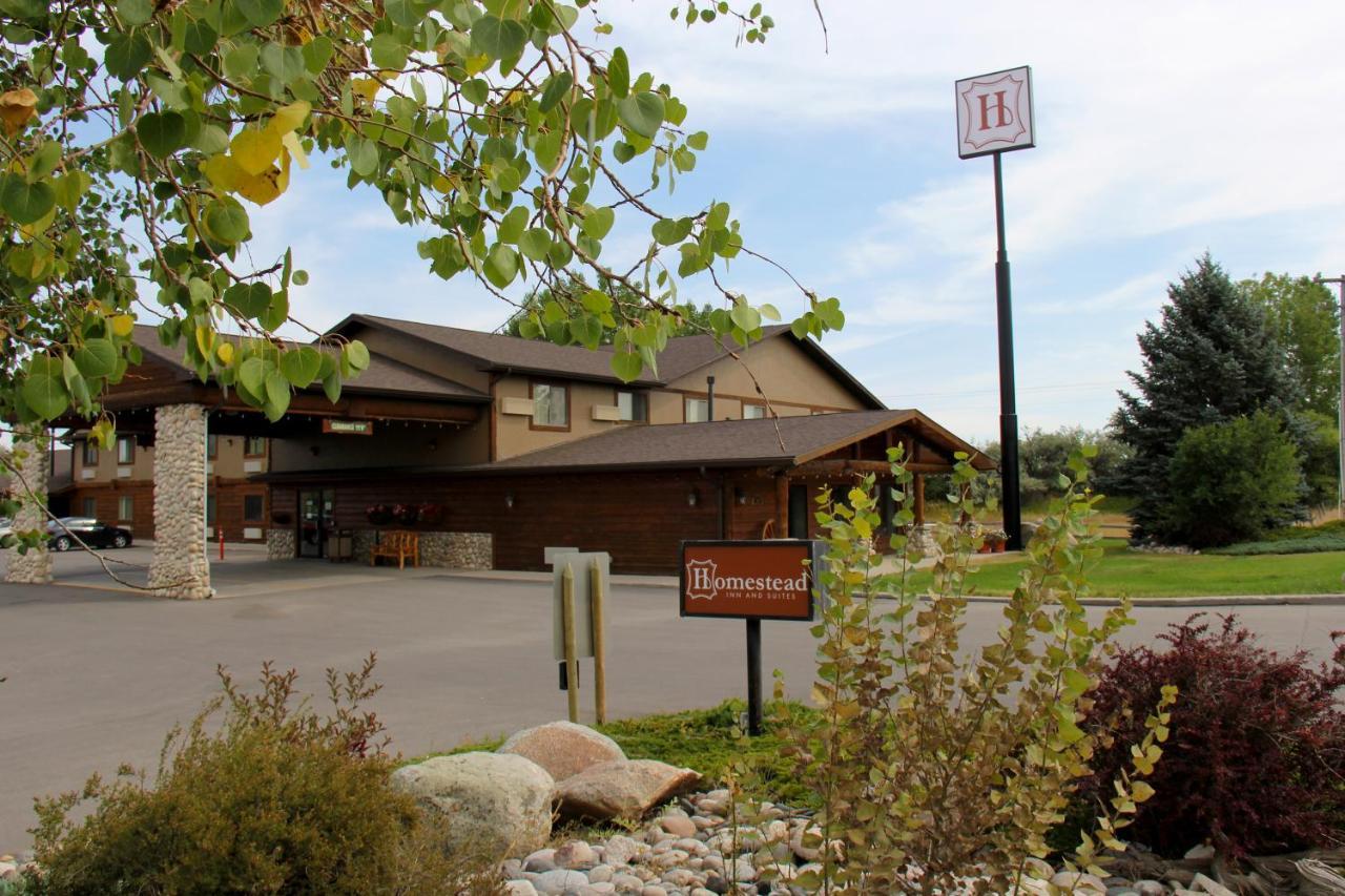 Homestead Inn And Suites Hardin Екстериор снимка