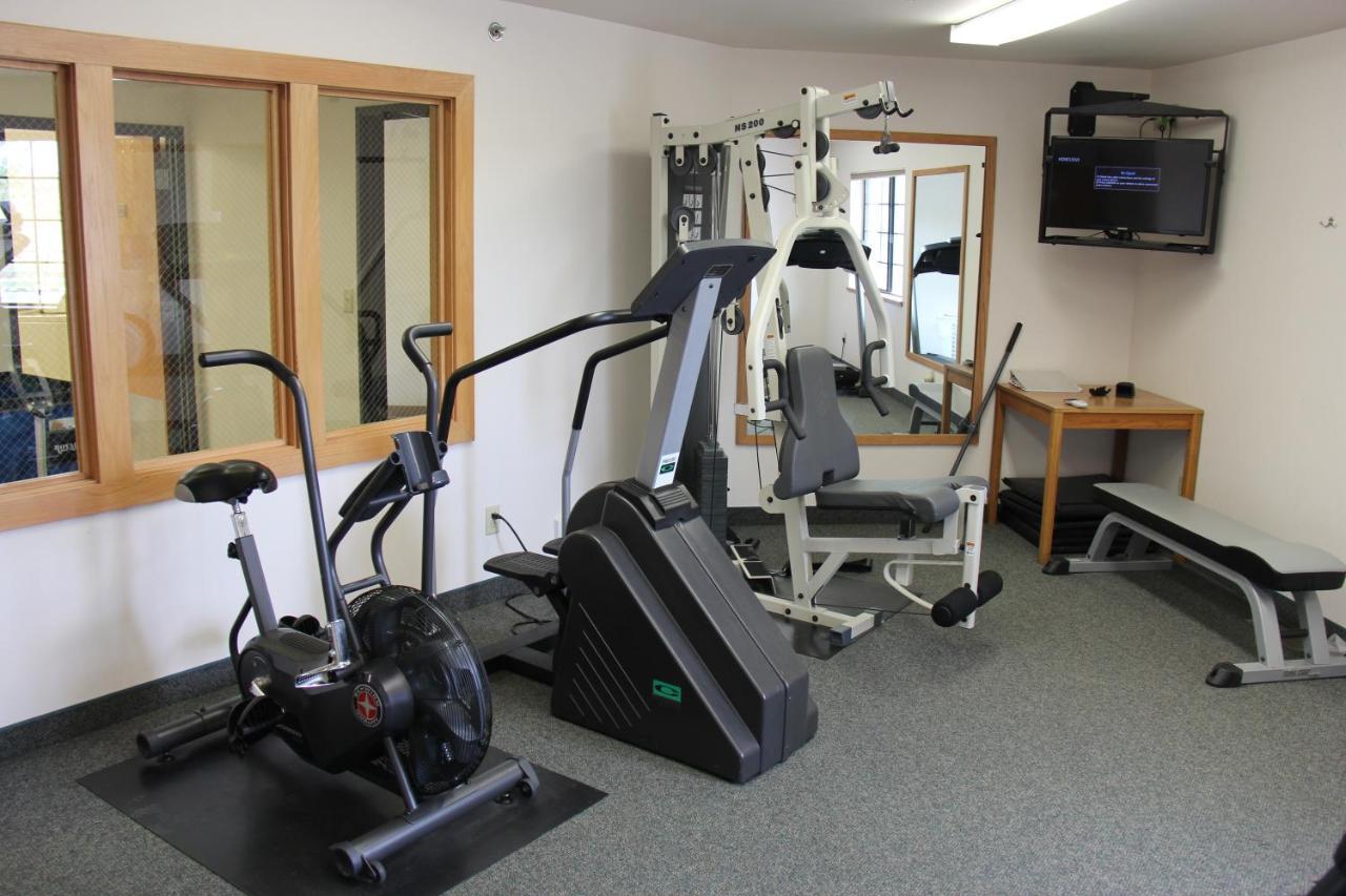 Homestead Inn And Suites Hardin Екстериор снимка