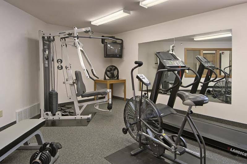 Homestead Inn And Suites Hardin Екстериор снимка